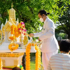 รับจัดงานทำบุญบ้าน, ทำบุญบริษัท, ทำบุญขึ้นบ้านใหม่, รับตั้งศาลพระพรหม, ศาลพระภูมิ, ศาลเจ้าที่