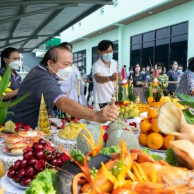 รับจัดงานทำบุญบ้าน, ทำบุญบริษัท, ทำบุญขึ้นบ้านใหม่, รับตั้งศาลพระพรหม, ศาลพระภูมิ, ศาลเจ้าที่