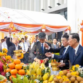 รับจัดงานทำบุญบ้าน, ทำบุญบริษัท, ทำบุญขึ้นบ้านใหม่, รับตั้งศาลพระพรหม, ศาลพระภูมิ, ศาลเจ้าที่