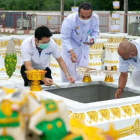 รับจัดงานทำบุญบ้าน, ทำบุญบริษัท, ทำบุญขึ้นบ้านใหม่, รับตั้งศาลพระพรหม, ศาลพระภูมิ, ศาลเจ้าที่