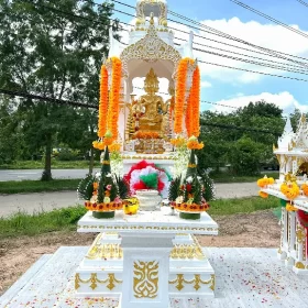 รับจัดงานทำบุญบ้าน, ทำบุญบริษัท, ทำบุญขึ้นบ้านใหม่, รับตั้งศาลพระพรหม, ศาลพระภูมิ, ศาลเจ้าที่