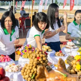 รับจัดงานทำบุญบ้าน, ทำบุญบริษัท, ทำบุญขึ้นบ้านใหม่, รับตั้งศาลพระพรหม, ศาลพระภูมิ, ศาลเจ้าที่