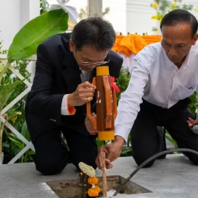 รับจัดงานทำบุญบ้าน, ทำบุญบริษัท, ทำบุญขึ้นบ้านใหม่, รับตั้งศาลพระพรหม, ศาลพระภูมิ, ศาลเจ้าที่