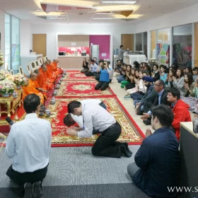 รับจัดงานทำบุญบ้าน, ทำบุญบริษัท, ทำบุญขึ้นบ้านใหม่, รับตั้งศาลพระพรหม, ศาลพระภูมิ, ศาลเจ้าที่