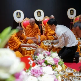 รับจัดงานทำบุญบ้าน, ทำบุญบริษัท, ทำบุญขึ้นบ้านใหม่, รับตั้งศาลพระพรหม, ศาลพระภูมิ, ศาลเจ้าที่